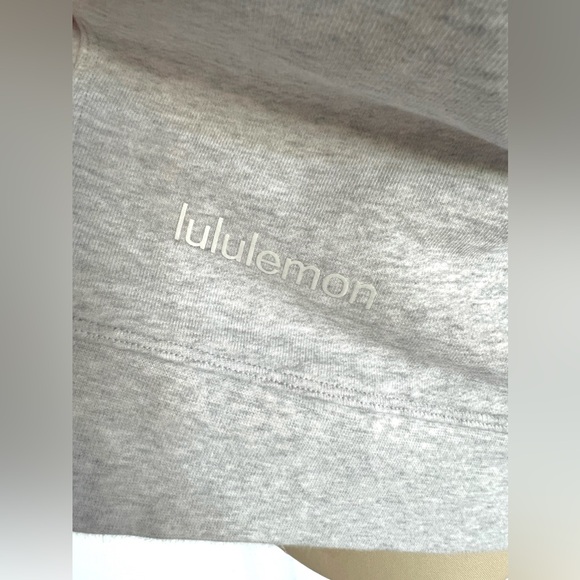 Lululemon Oversized Gray Logo Sweatshirt long sleeves crew neck sport lounge 16 - Picture 12 of 13